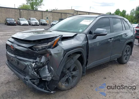 2023 Toyota Rav4 Xle z USA, uszkodzony, nr VIN 2T3P1RFV7PC325982
